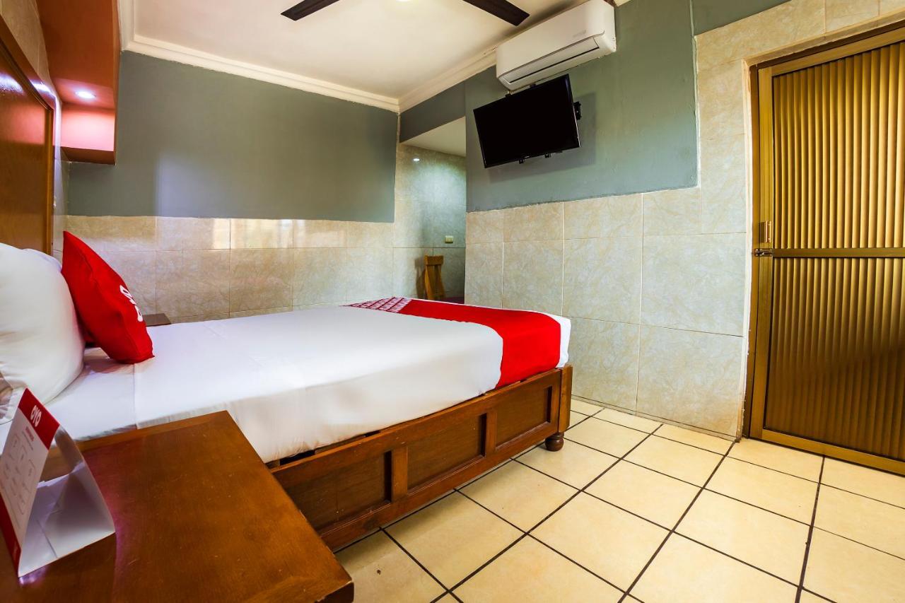 Hotel Romo Los Mochis Buitenkant foto