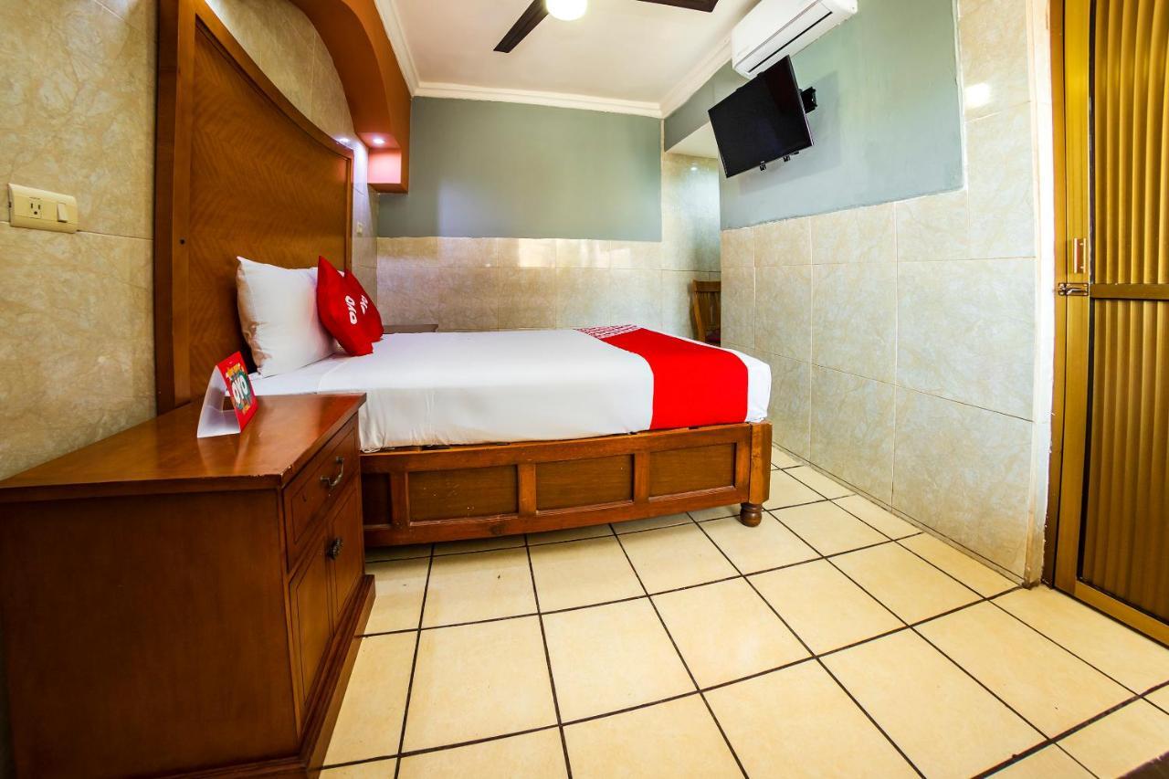 Hotel Romo Los Mochis Buitenkant foto