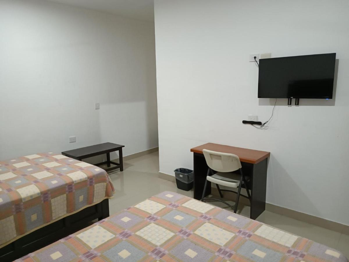 Hotel Romo Los Mochis Buitenkant foto